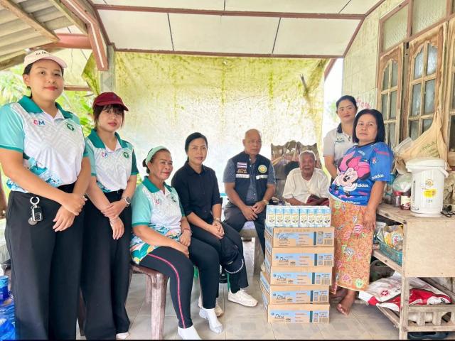 มอบวัสดุอุปกรณ์ทางการแพทย์และอาหารเสริมร่างกาย ตามโครงการจัดบริการดูแลระยะยาวสำหรับผู้มีภาวะพึ่งพิง